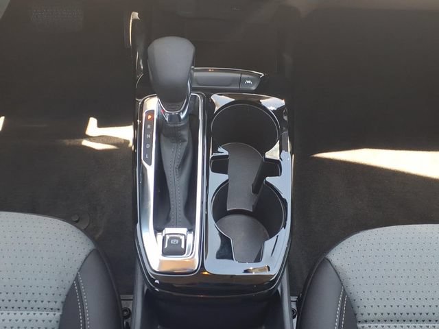 Used 2026 Chevrolet Trax LT FWD image 14