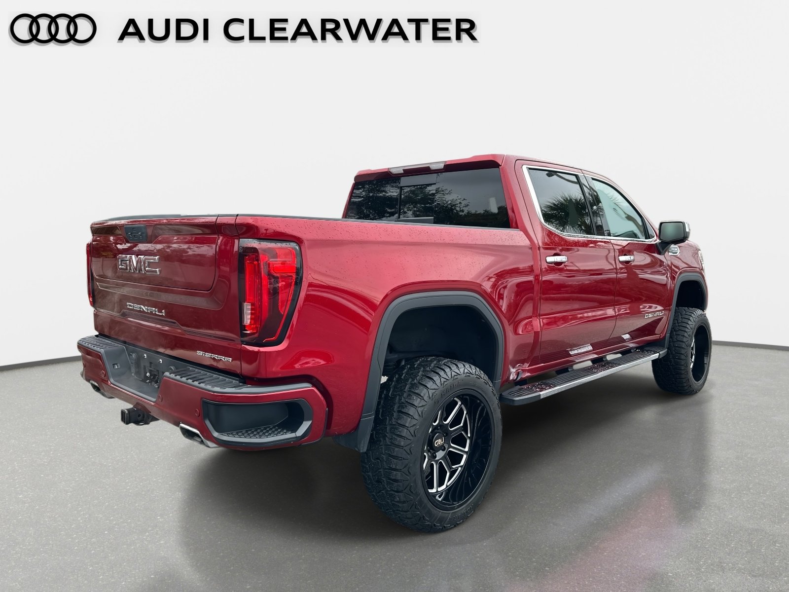 Used 2022 GMC Sierra 1500 Denali image 5