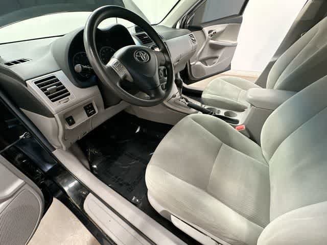 Used 2013 Toyota Corolla LE w/ Premium Pkg FWD image 12