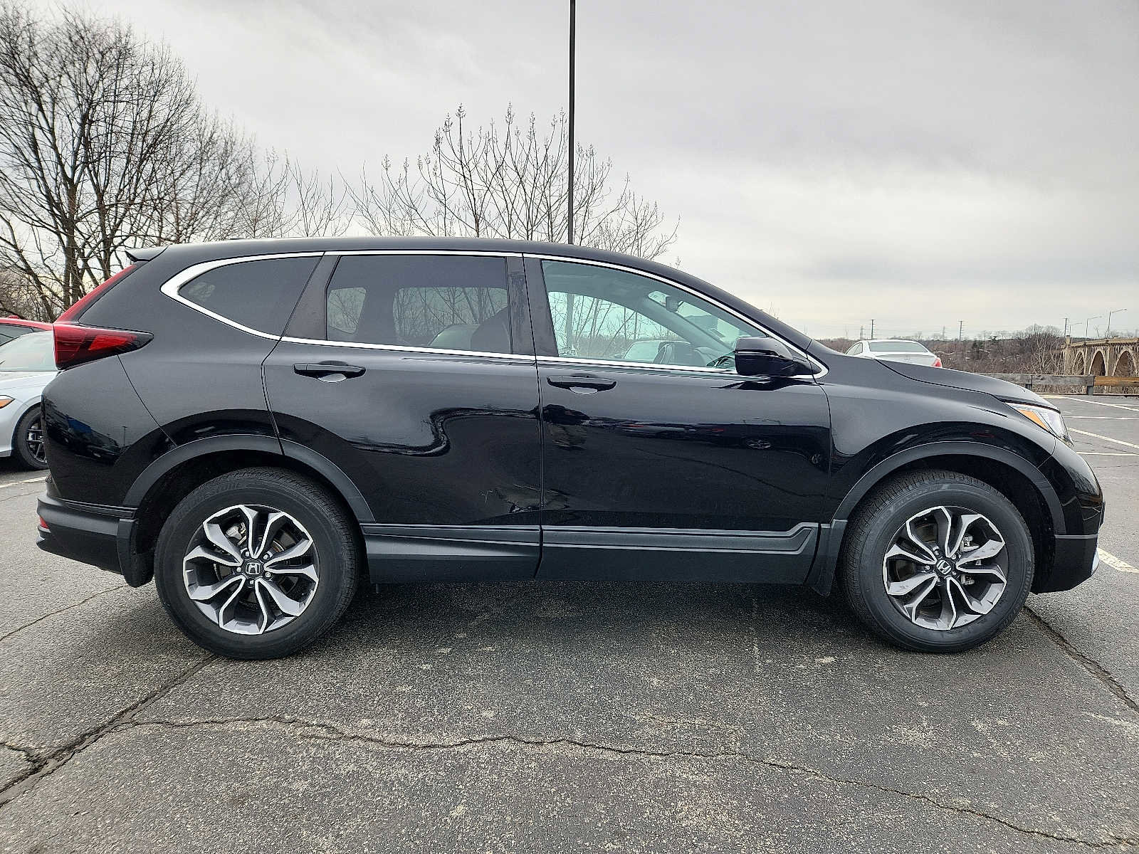 Used 2022 Honda CR-V EX-L image 7