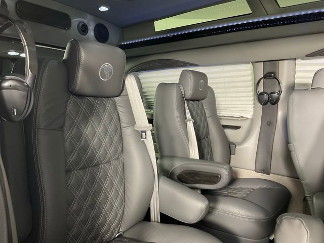 New 2026 Ford Transit 150 Low Roof AWD image 17