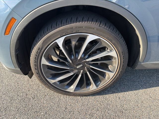 Used 2025 Lincoln Aviator Reserve w/ Illumination Package RWD image 8