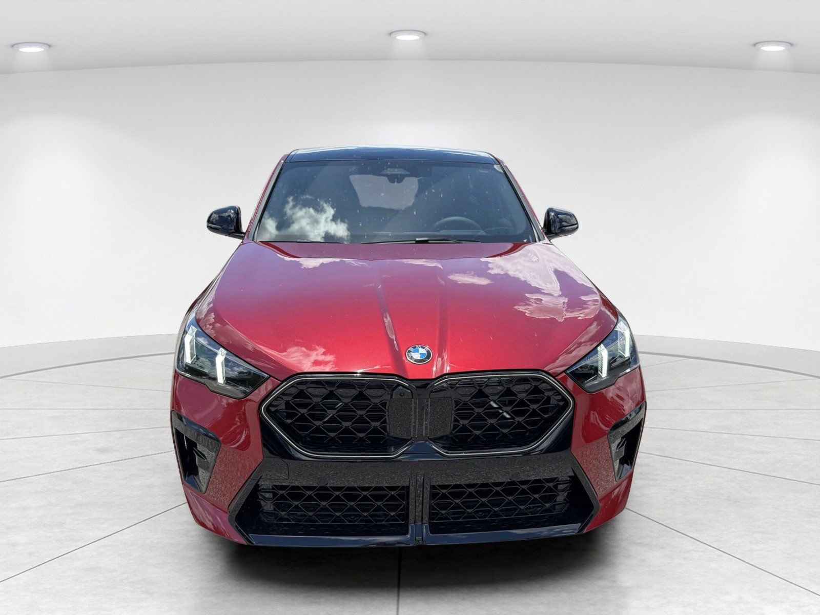 New 2026 BMW X2 xDrive28i AWD/4WD image 2