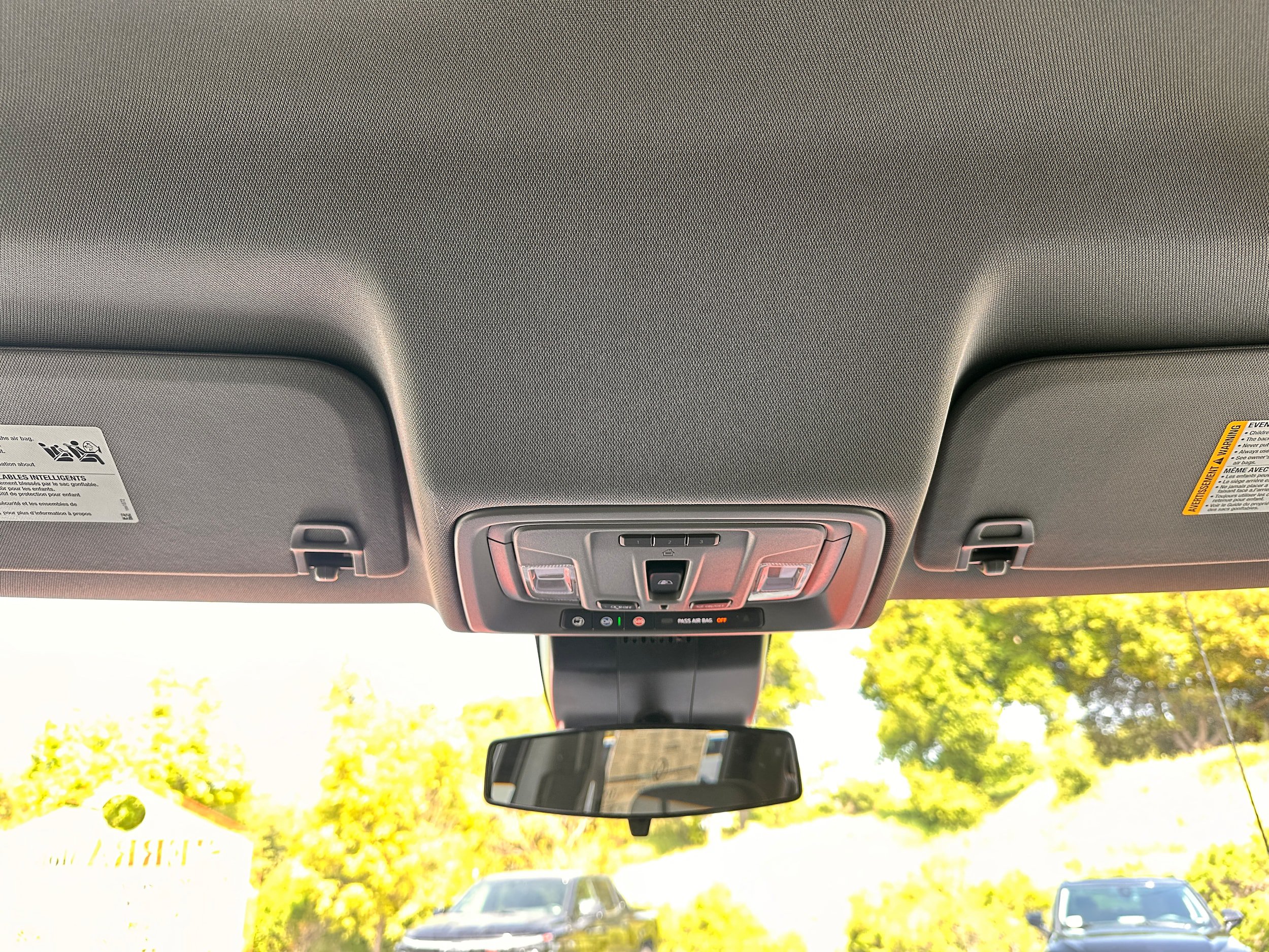 Used 2025 GMC Sierra 1500 SLE AWD/4WD image 17