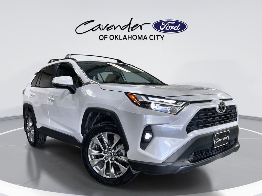 Used 2024 Toyota RAV4 XLE Premium image 1