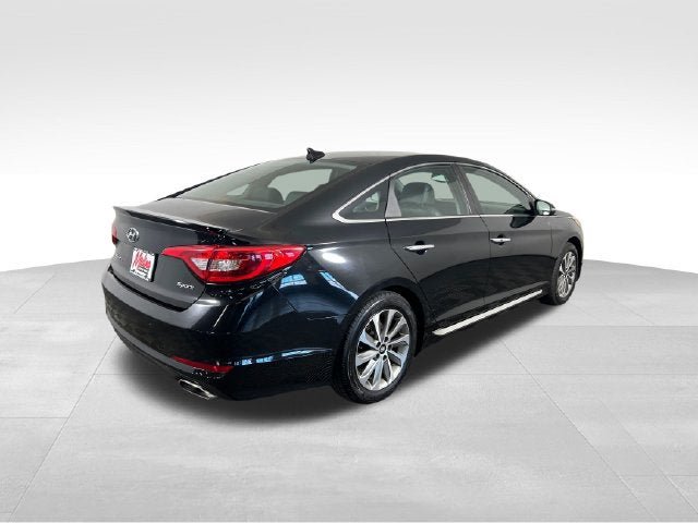 Used 2017 Hyundai Sonata Sport w/ Value Edition Package 02 FWD image 10