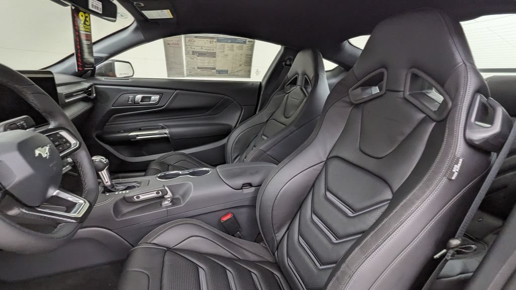 New 2026 Ford Mustang GT Premium w/ GT Performance Package RWD image 2