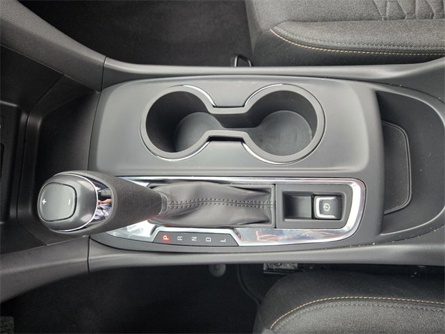 Used 2021 Chevrolet Equinox LT w/ Driver Convenience Package image 25