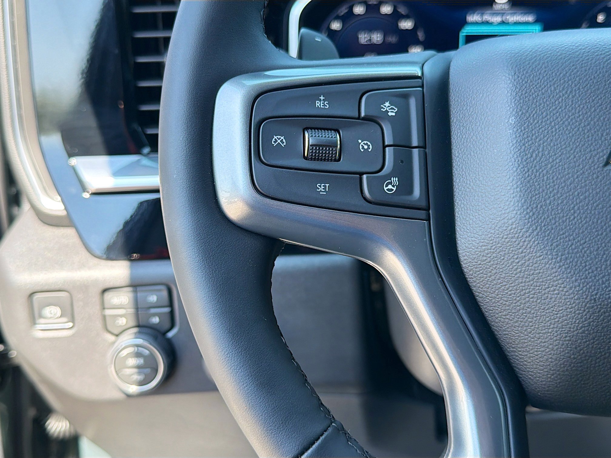 Used 2026 Chevrolet Silverado 1500 LT Trail Boss w/ LT Trail Boss Premium Package image 36