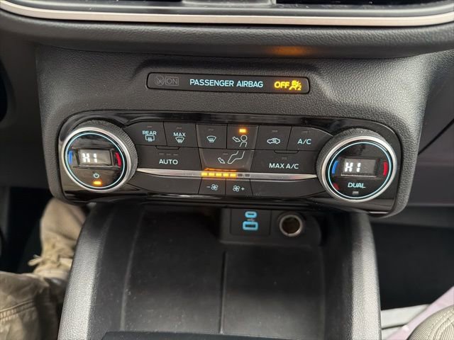 Used 2021 Ford Escape SE image 28