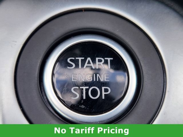 Used 2025 Nissan Sentra SR w/ SR Premium Package FWD image 20