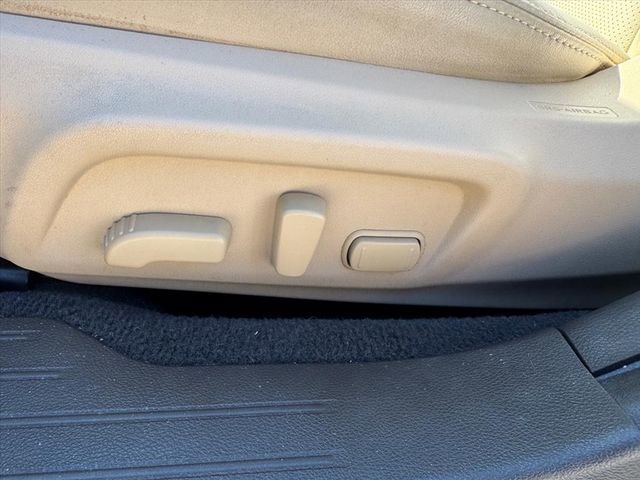 Used 2018 Subaru Outback 2.5i Limited image 17