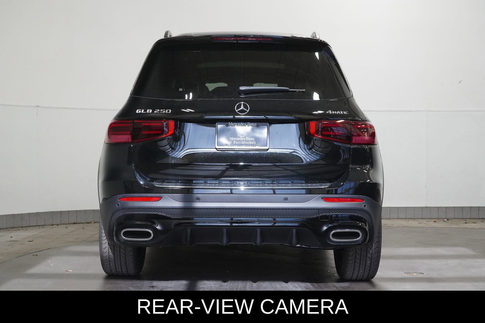 New 2026 Mercedes-Benz GLB 250 4MATIC image 9