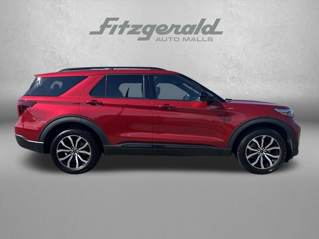 Used 2022 Ford Explorer ST-Line w/ Class IV Trailer Tow Package AWD/4WD image 4