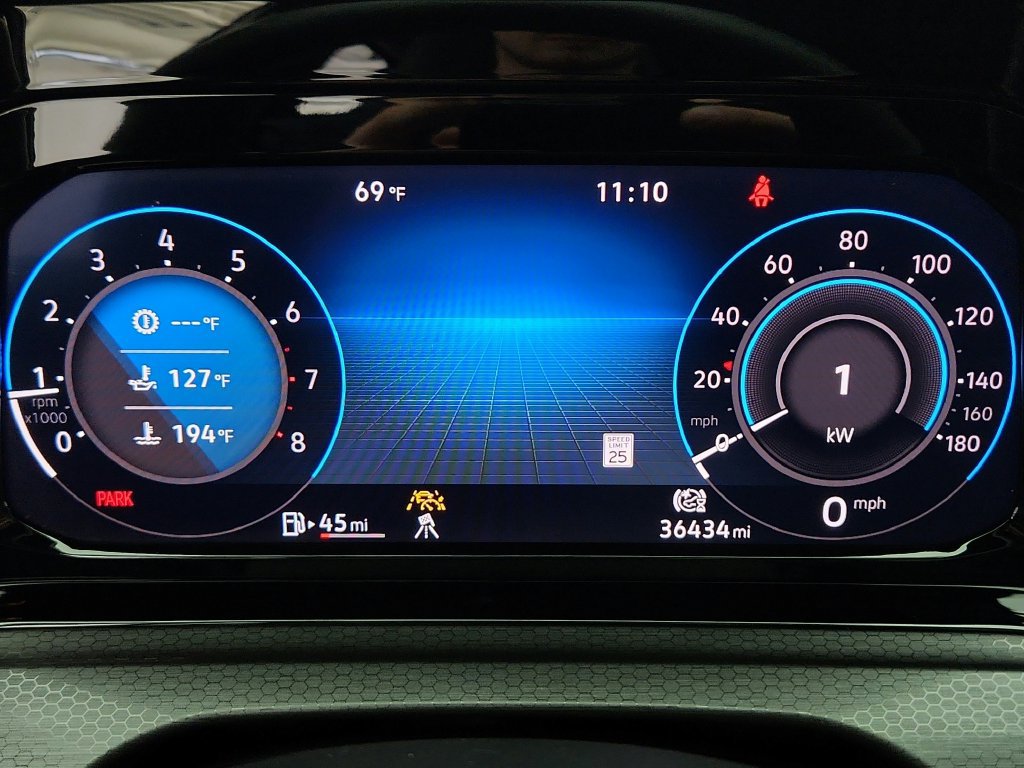 Used 2022 Volkswagen GTI SE FWD image 13