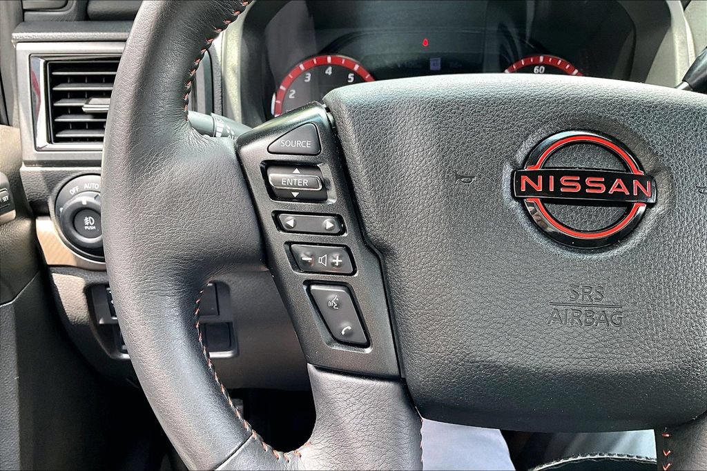 Used 2024 Nissan Titan PRO-4X w/ Pro-4x Convenience Package AWD/4WD image 13