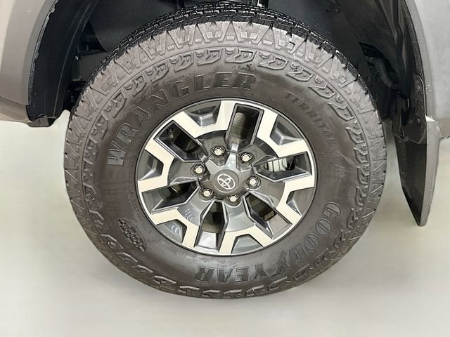 Used 2023 Toyota Tacoma TRD Off-Road image 28