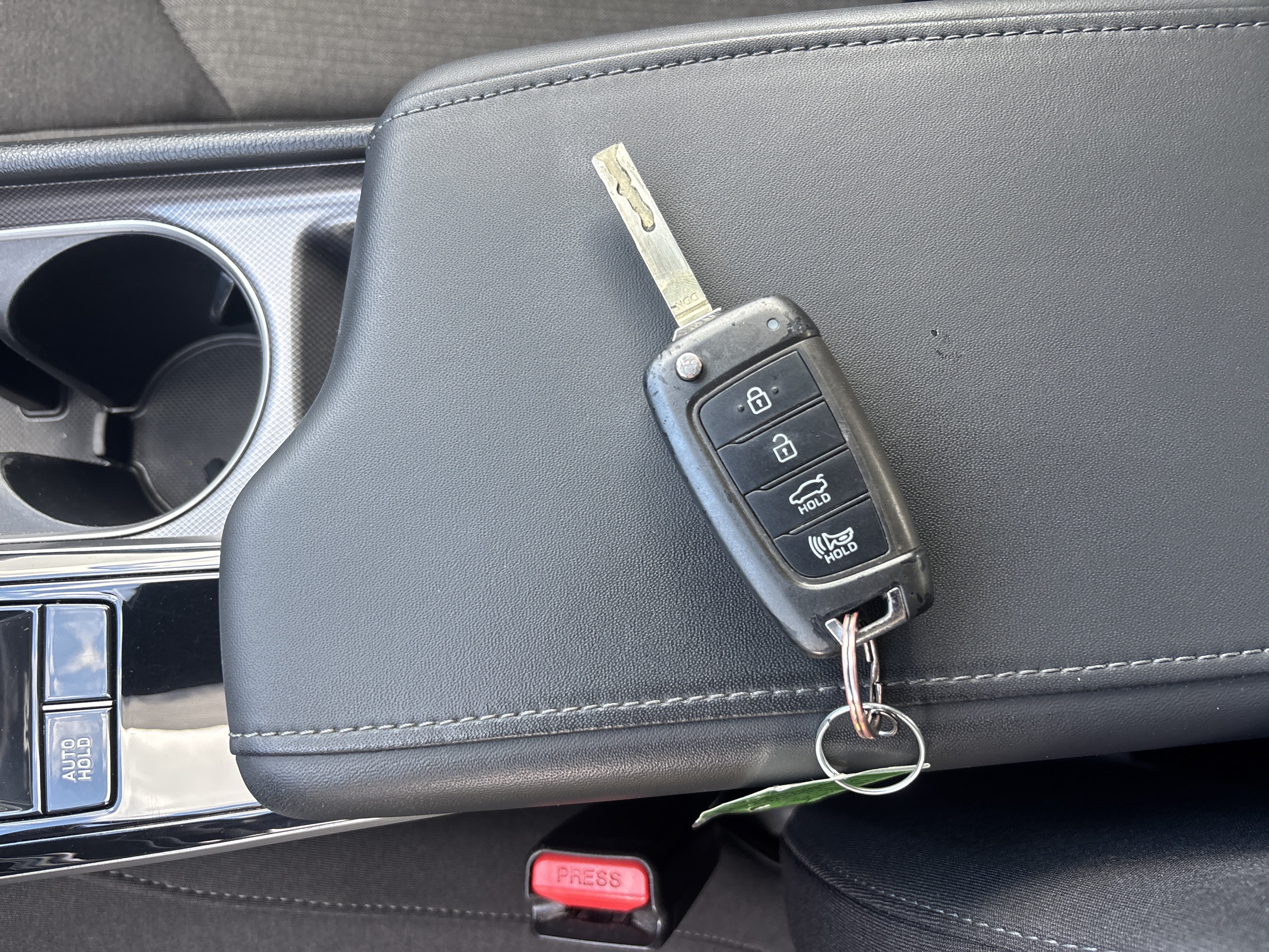 Used 2022 Hyundai Sonata SE FWD image 29
