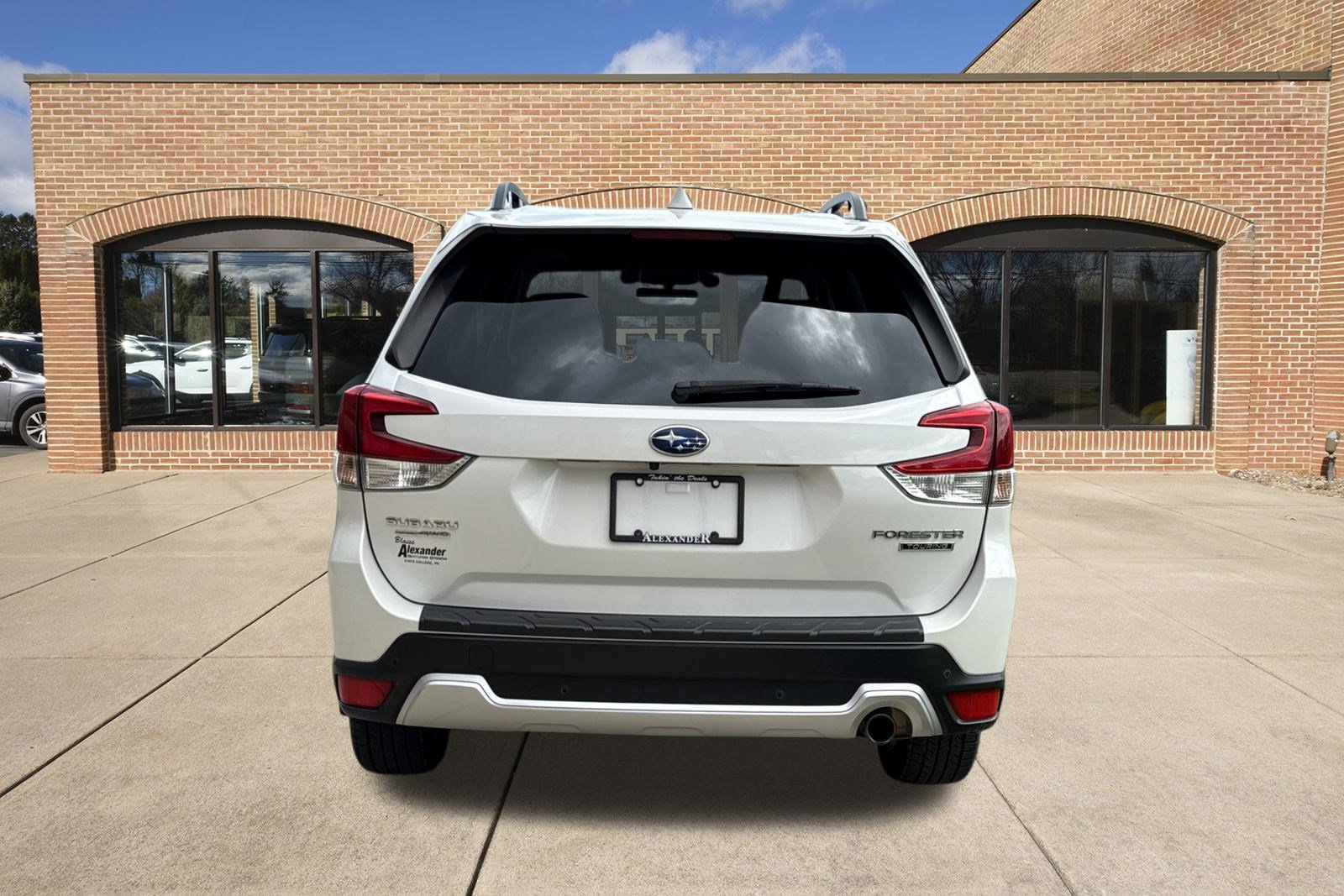 Used 2020 Subaru Forester Touring AWD/4WD image 7