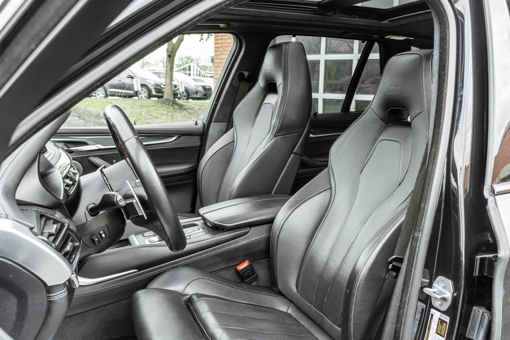 Used 2018 BMW X5 M image 7