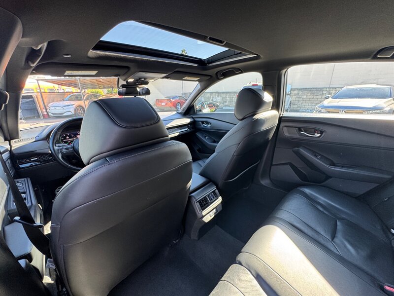 Used 2025 Honda Accord Sport-L image 29