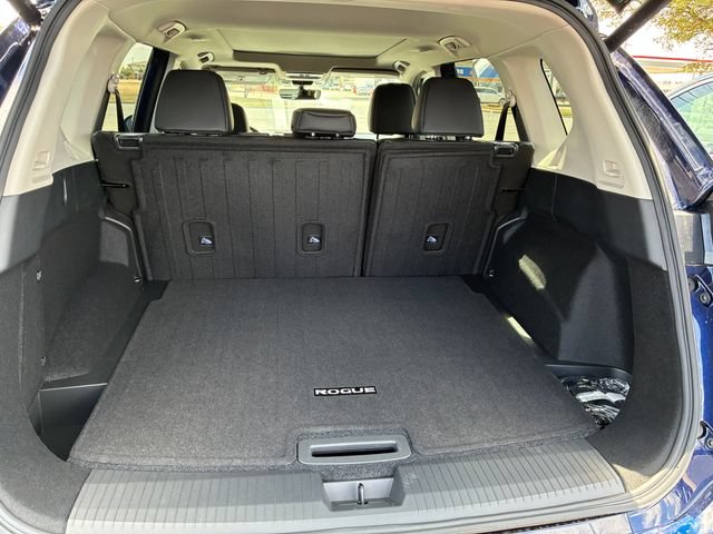 New 2026 Nissan Rogue Dark Armor FWD image 20