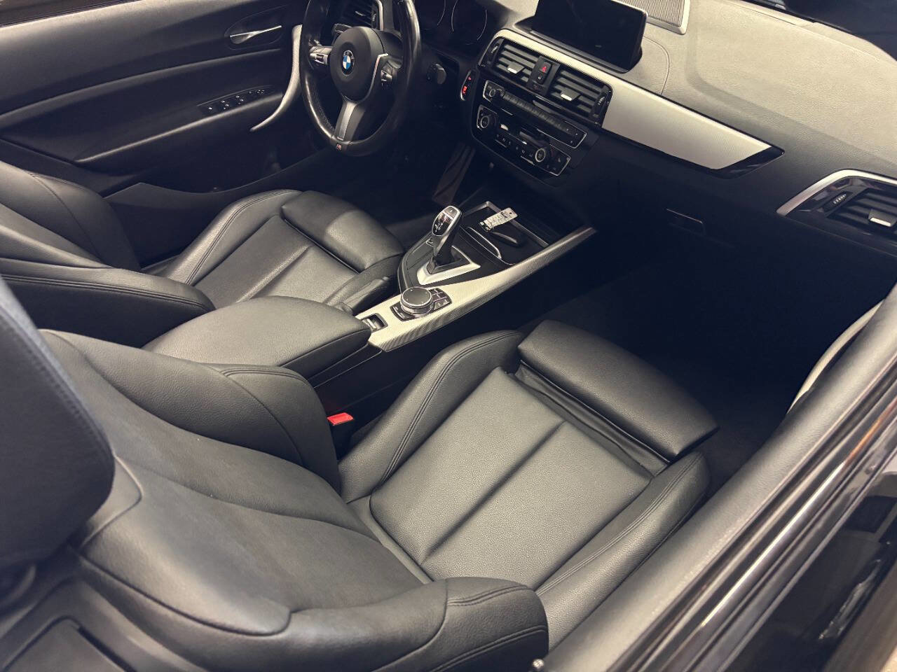 Used 2018 BMW 230i Convertible w/ M Sport Package image 28