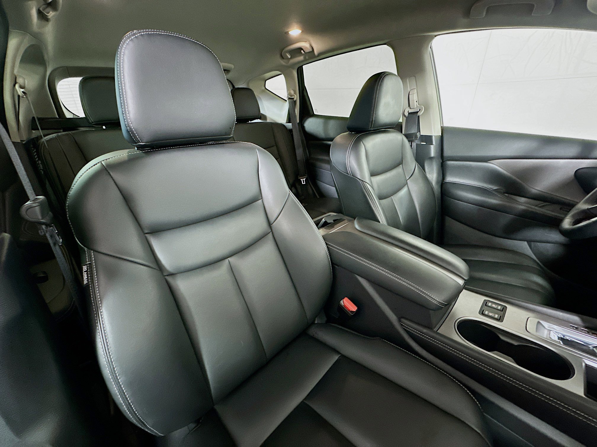 Used 2024 Nissan Murano SV w/ SV Midnight Edition Package image 26