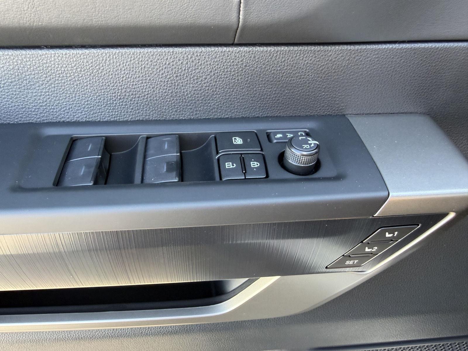 New 2026 Toyota Tundra Platinum AWD/4WD image 13