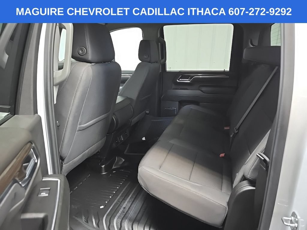Used 2025 Chevrolet Silverado 2500 LT AWD/4WD image 30