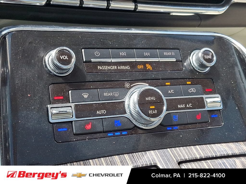 Used 2023 Lincoln Navigator L Black Label AWD/4WD image 22