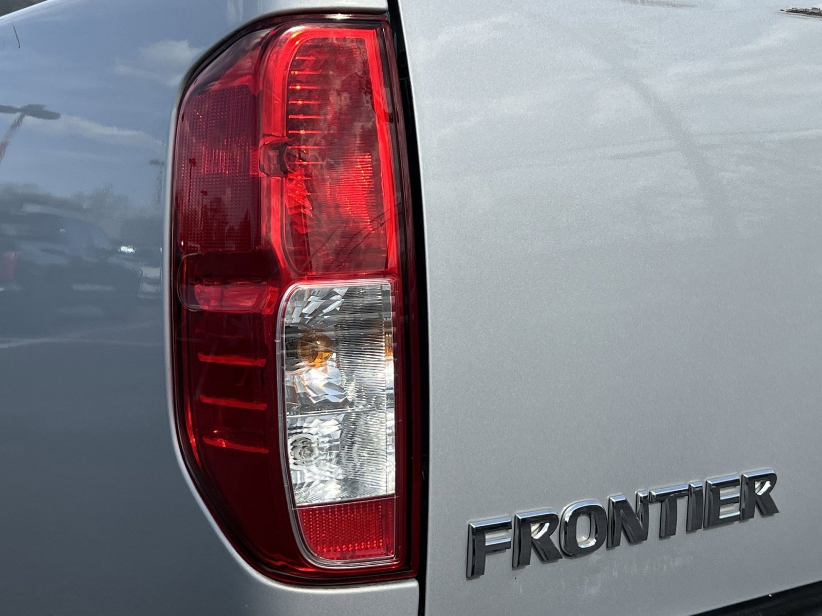 Used 2014 Nissan Frontier S w/ S Preferred Package image 28