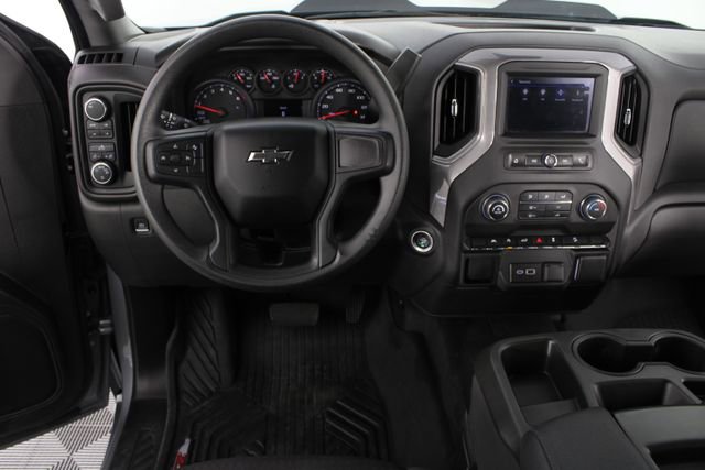 Used 2024 Chevrolet Silverado 1500 Custom Trail Boss w/ LPO, Dark Essentials Package image 10