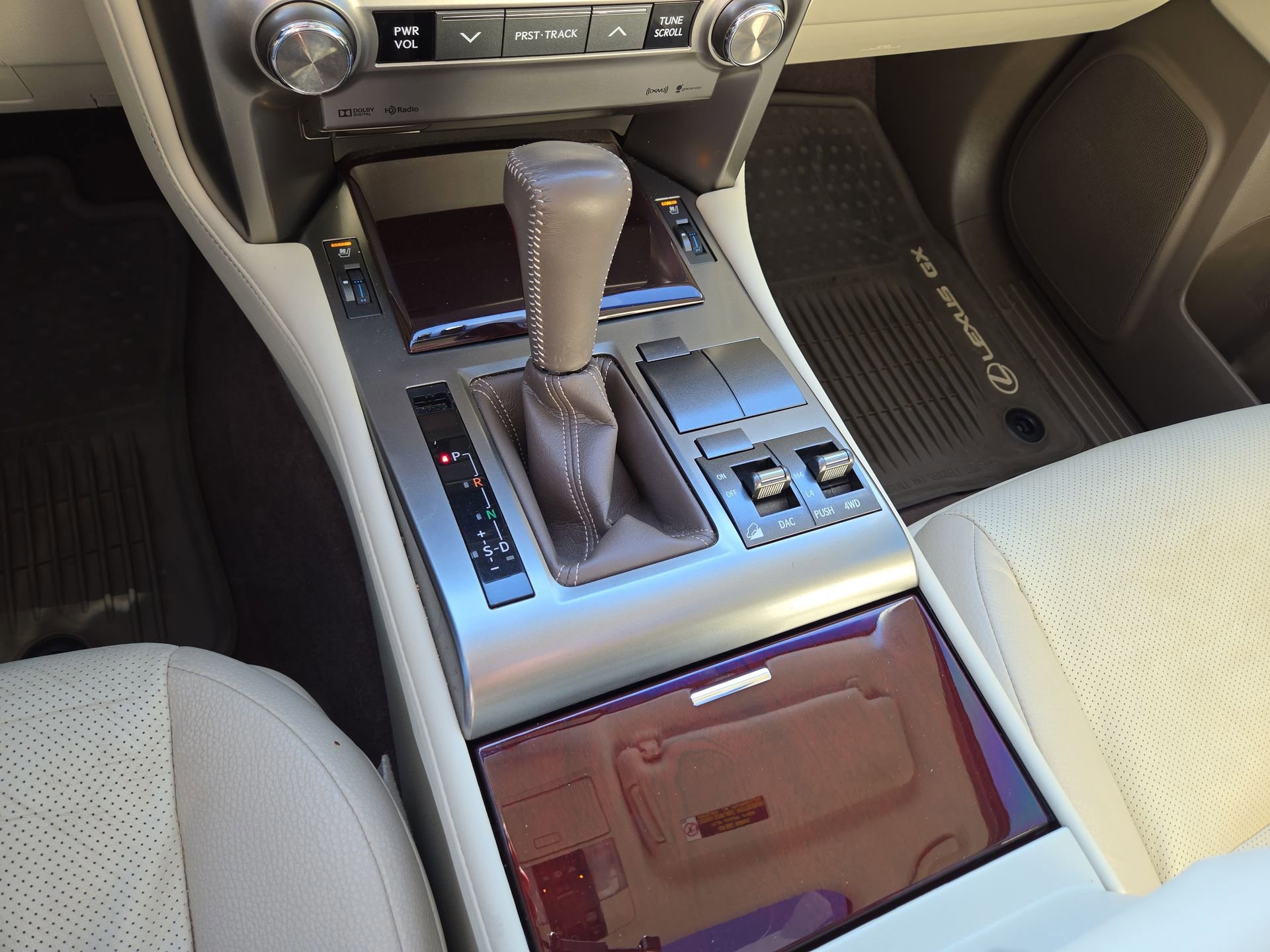 Used 2017 Lexus GX 460 Premium image 22