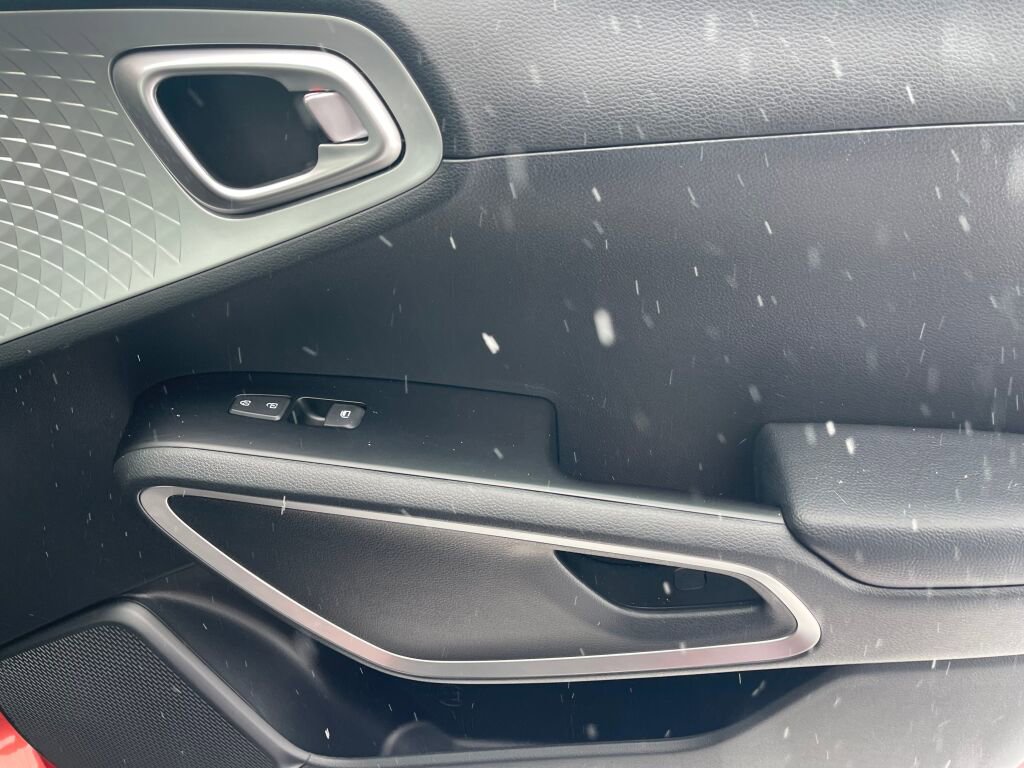 Used 2021 Kia Soul LX image 22