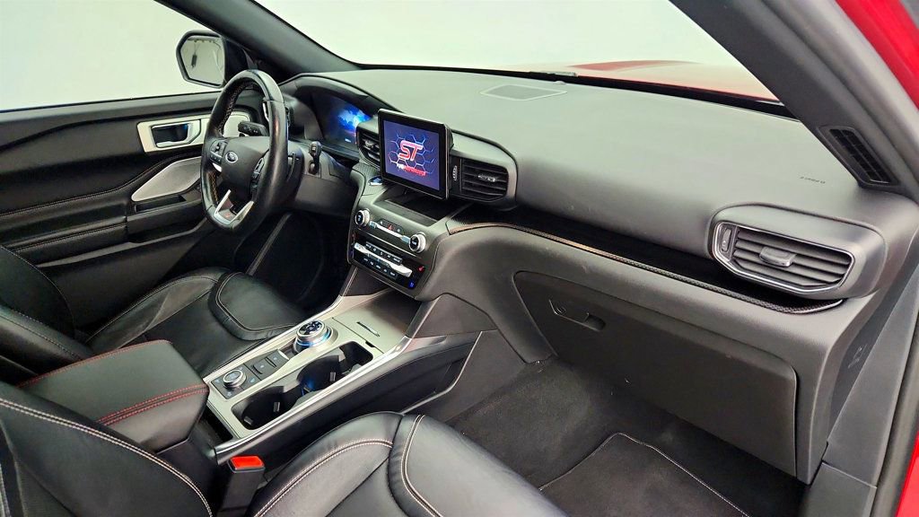 Used 2020 Ford Explorer ST w/ Premium Technology Package image 26