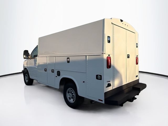 New 2025 Chevrolet Express 3500 w/ Power Convenience Package RWD image 5
