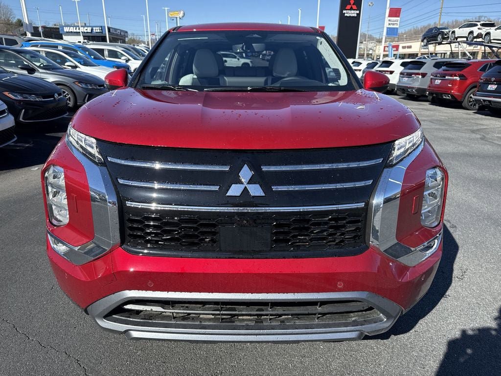 New 2025 Mitsubishi Outlander SE video 2