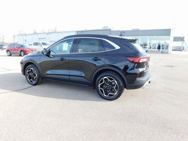 New 2026 Ford Escape Platinum w/ Premium Technology Package image 5