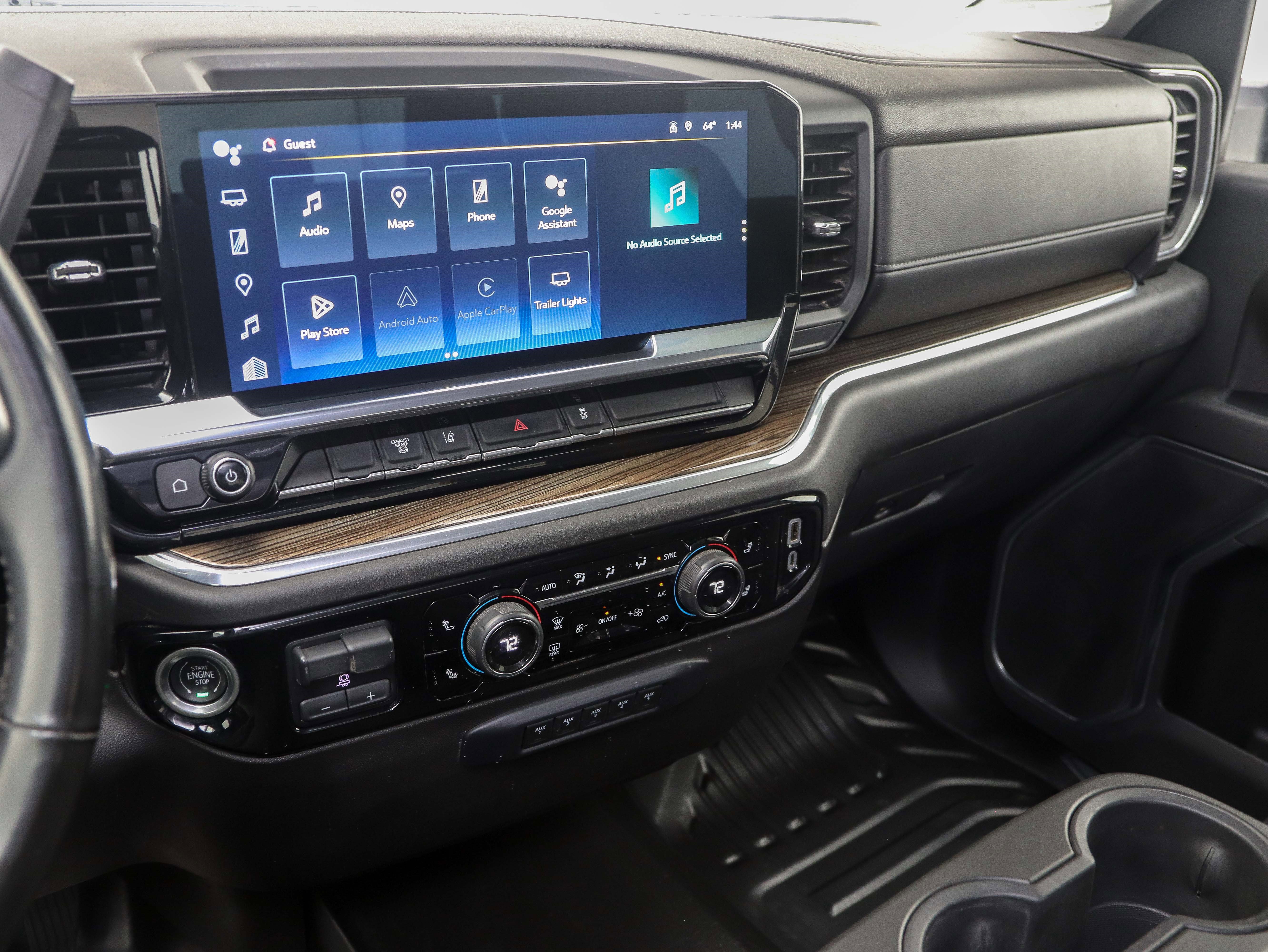 Used 2024 Chevrolet Silverado 2500 LT w/ Convenience Package image 20