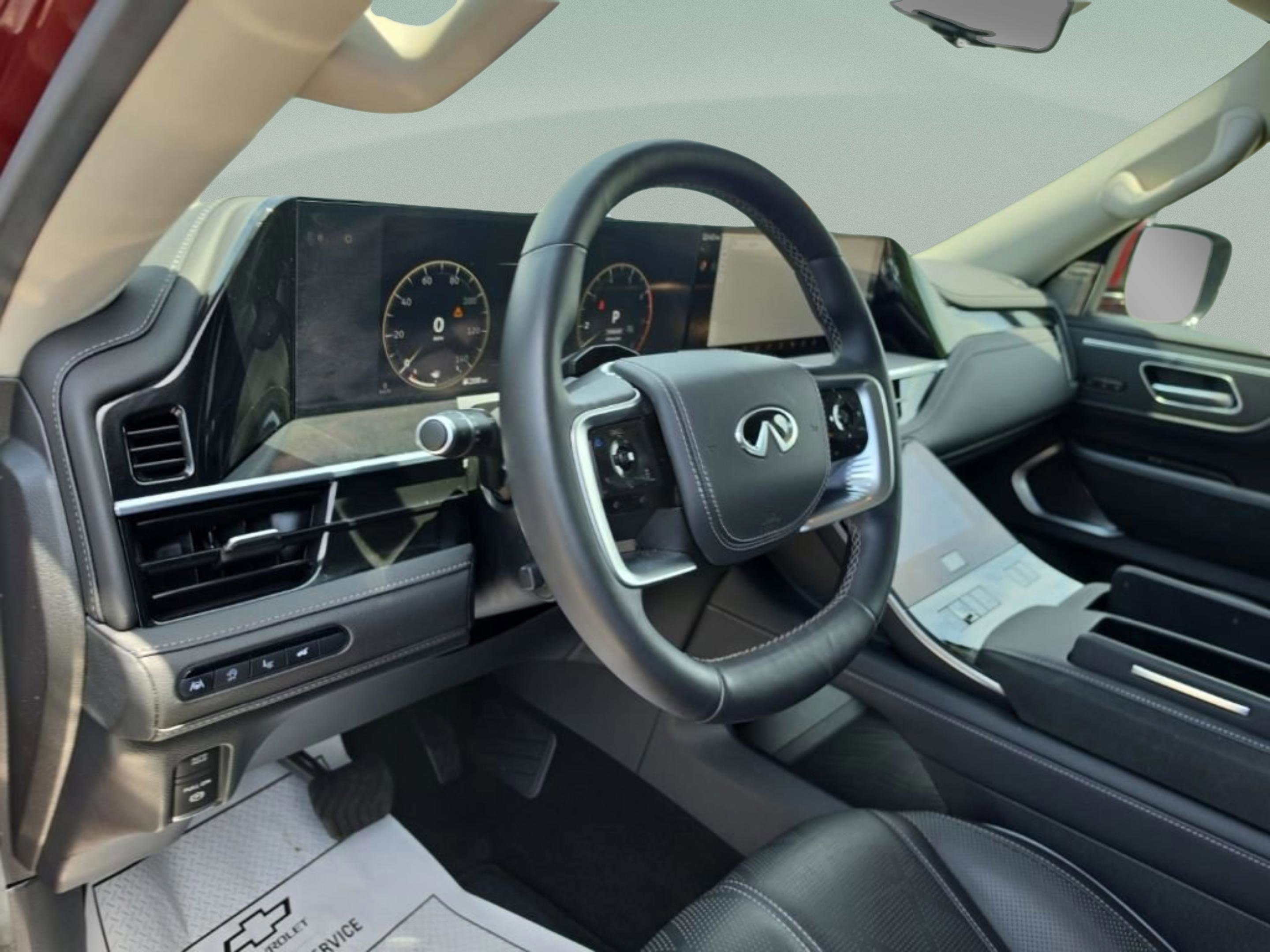 Used 2025 INFINITI QX80 Sensory AWD/4WD image 14