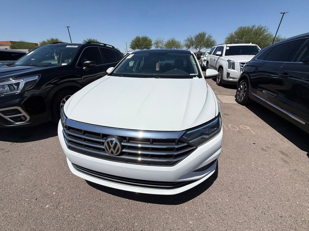 Used 2019 Volkswagen Jetta SE FWD image 3
