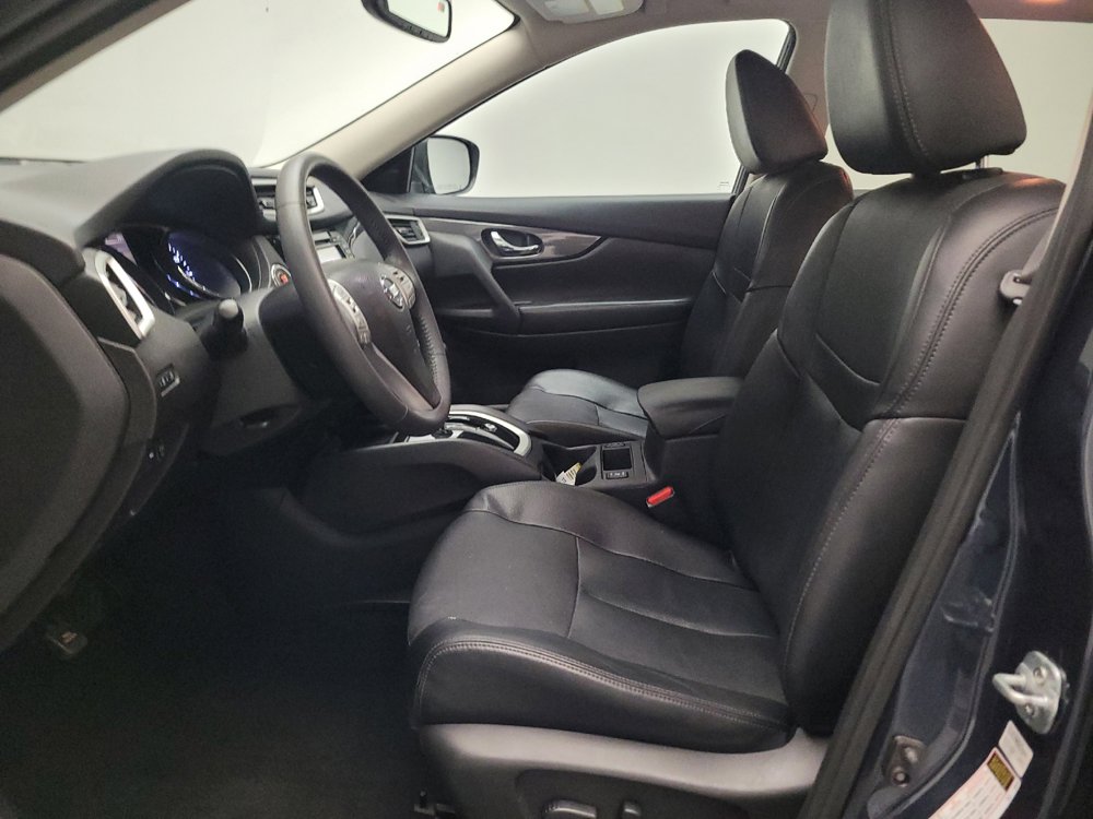 Used 2016 Nissan Rogue SL w/ SL Premium Package FWD image 17