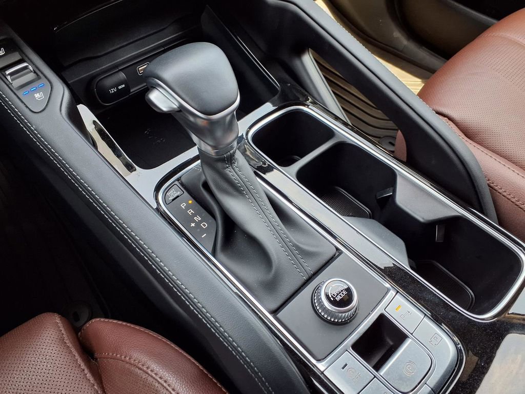 Used 2025 Kia Telluride SX image 18