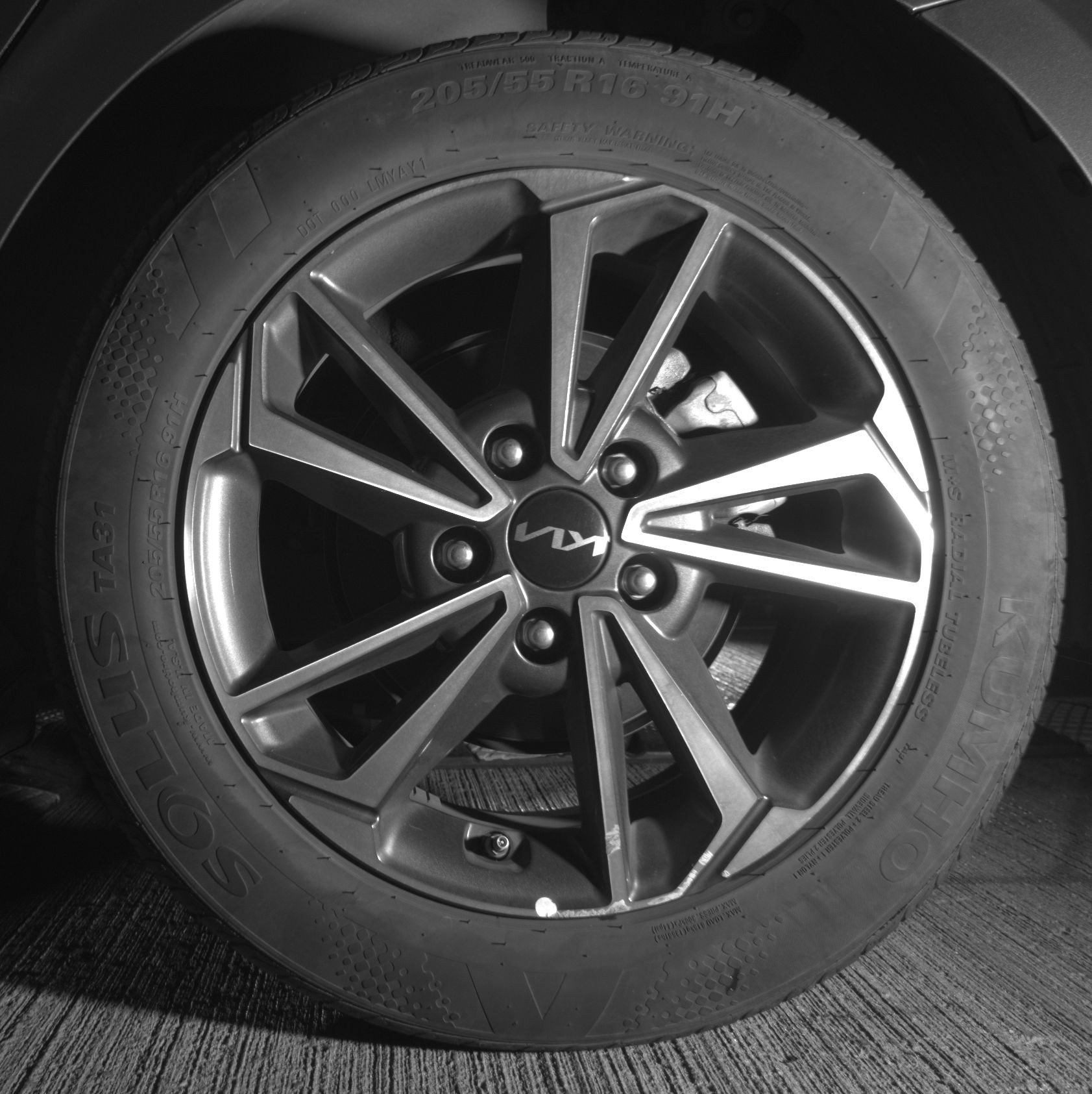 Used 2024 Kia Forte LXS image 19