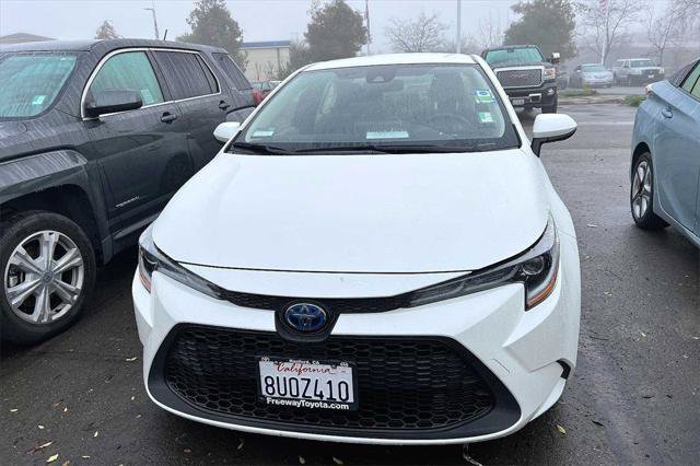 Certified 2021 Toyota Corolla LE w/ Carpet Mat Package (TMS) FWD image 3