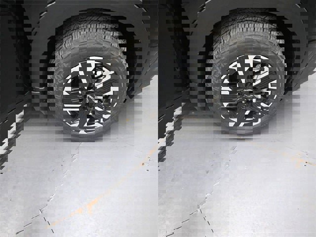 New 2026 Nissan Kicks SV image 35