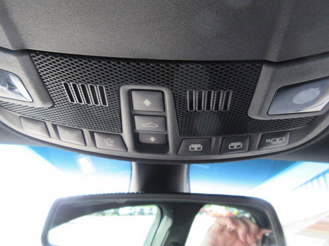 Used 2020 Lincoln Continental Reserve w/ Luxury Package image 27