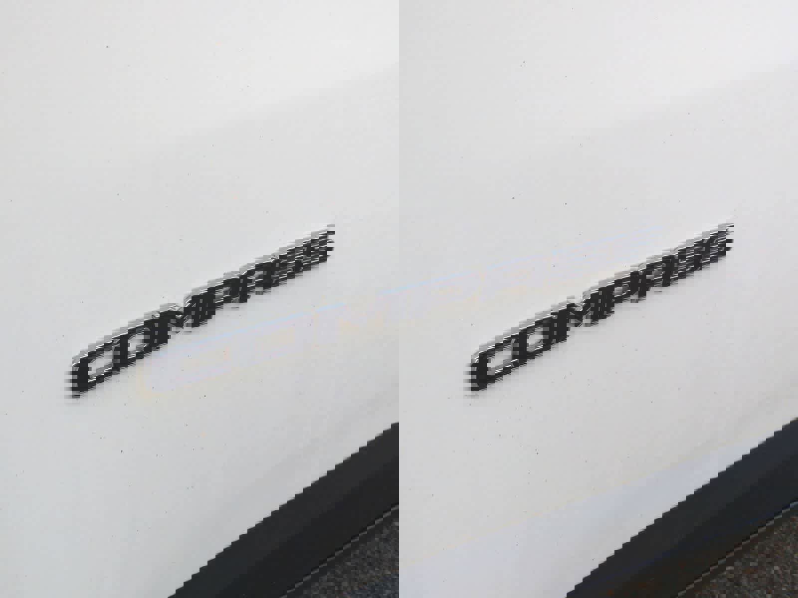 Certified 2018 Jeep Compass Limited image 13