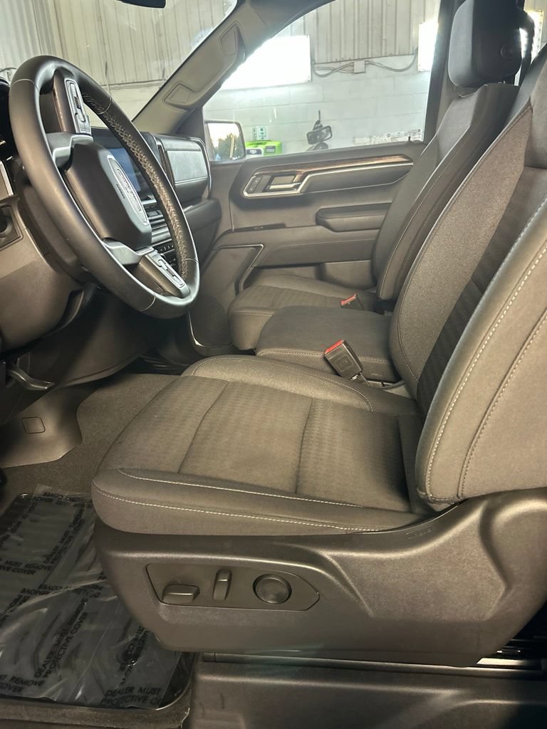 Used 2023 GMC Sierra 1500 Elevation RWD image 16
